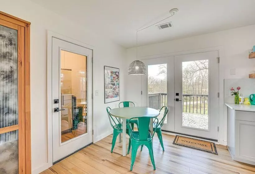 Bella Vista Home W/ On Site Back 40 Trail Access!