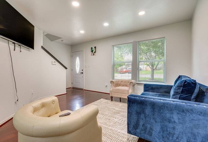 Charming Family Home W/ Yard   24 Mi To Austin!