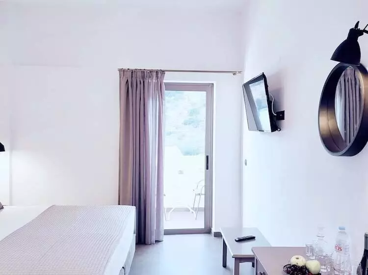 Hotelli Lefka Ori Agia Galini