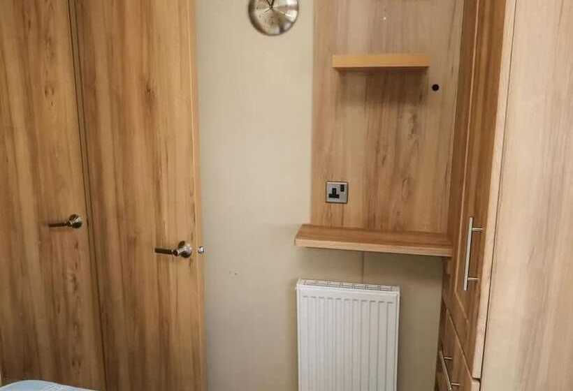 בית מלון כפרי Caravansleeps6 Freeparking Quietretreat Nature