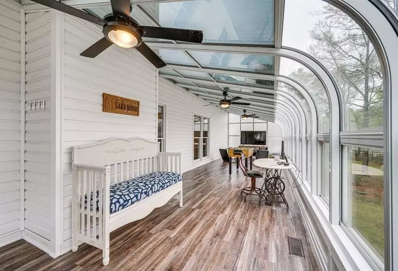 Lakefront Milledgeville Home W/ Private Dock!