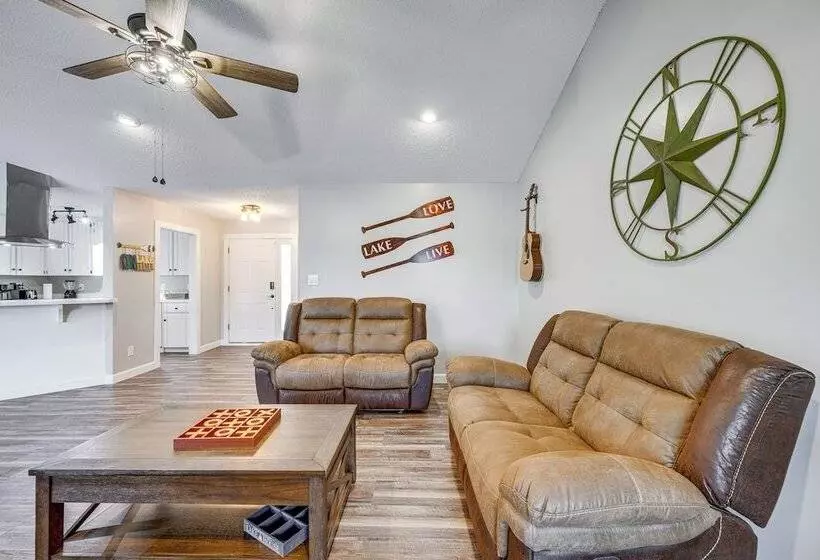 Lakefront Milledgeville Home W/ Private Dock!