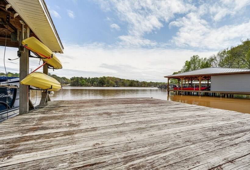 Lakefront Milledgeville Home W/ Private Dock!