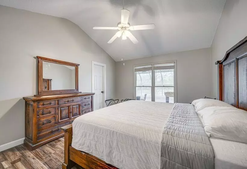 Lakefront Milledgeville Home W/ Private Dock!