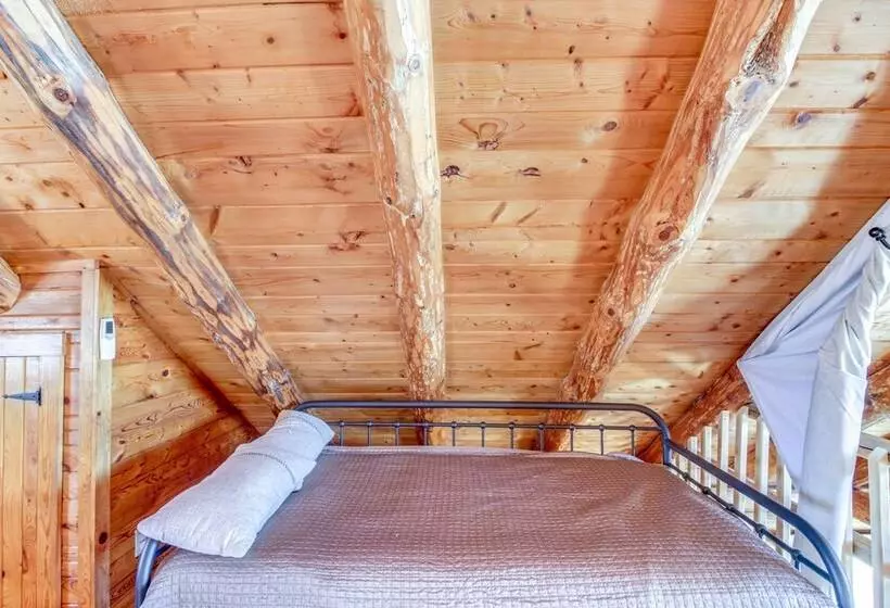 Lakefront Park Rapids Cabin W/ Decks & Boat Dock!