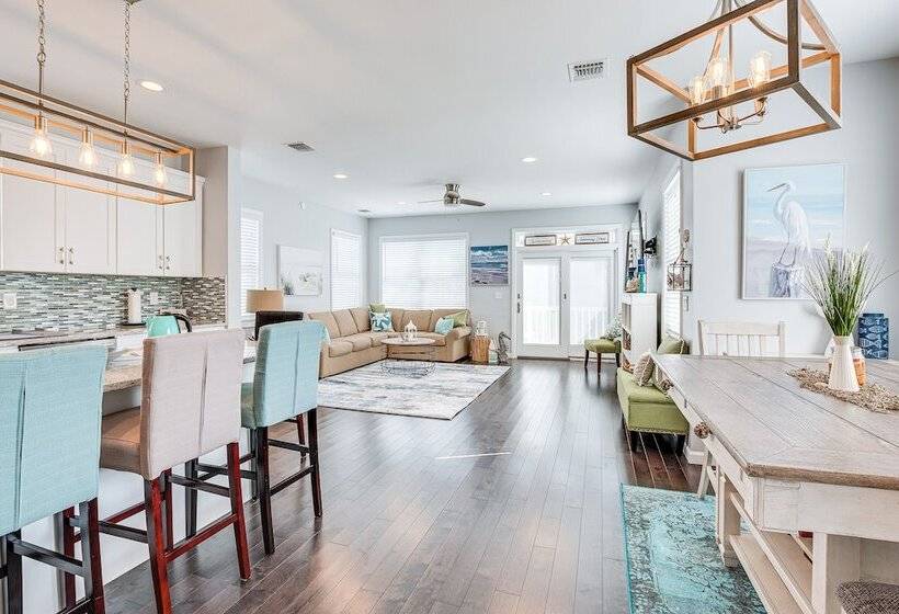 Long Branch Beach House W/ Private Hot Tub!