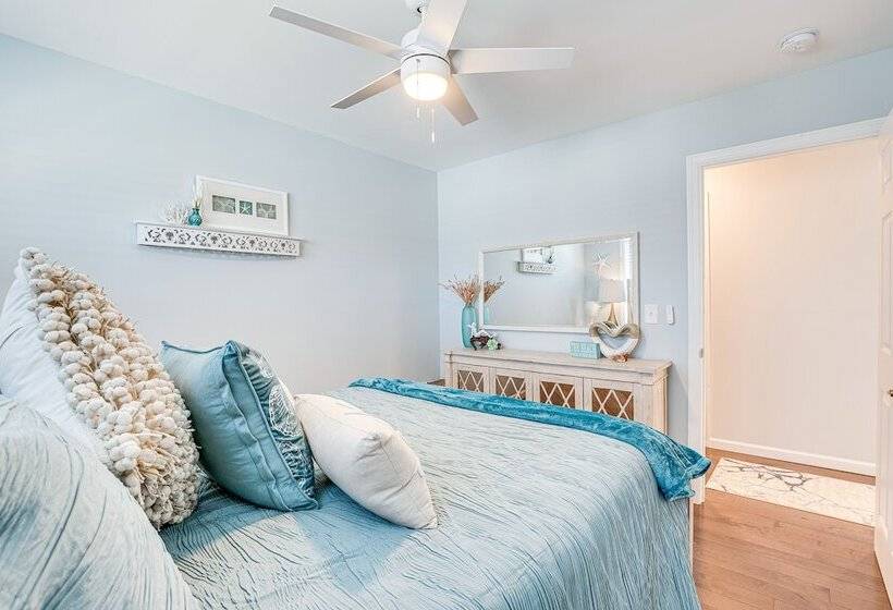 Long Branch Beach House W/ Private Hot Tub!