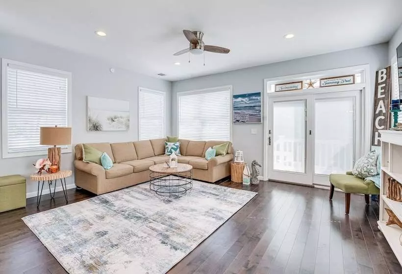 Long Branch Beach House W/ Private Hot Tub!