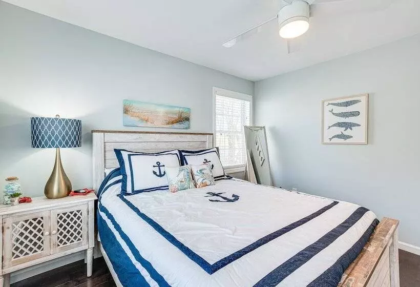 Long Branch Beach House W/ Private Hot Tub!