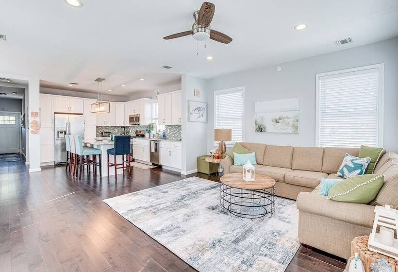 Long Branch Beach House W/ Private Hot Tub!