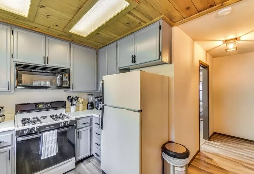 2 Mi To Mi Wuk Village: Cabin W/ Large Deck