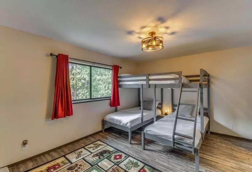 2 Mi To Mi Wuk Village: Cabin W/ Large Deck