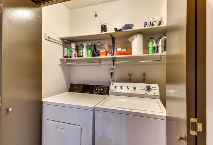 2 Mi To Mi Wuk Village: Cabin W/ Large Deck