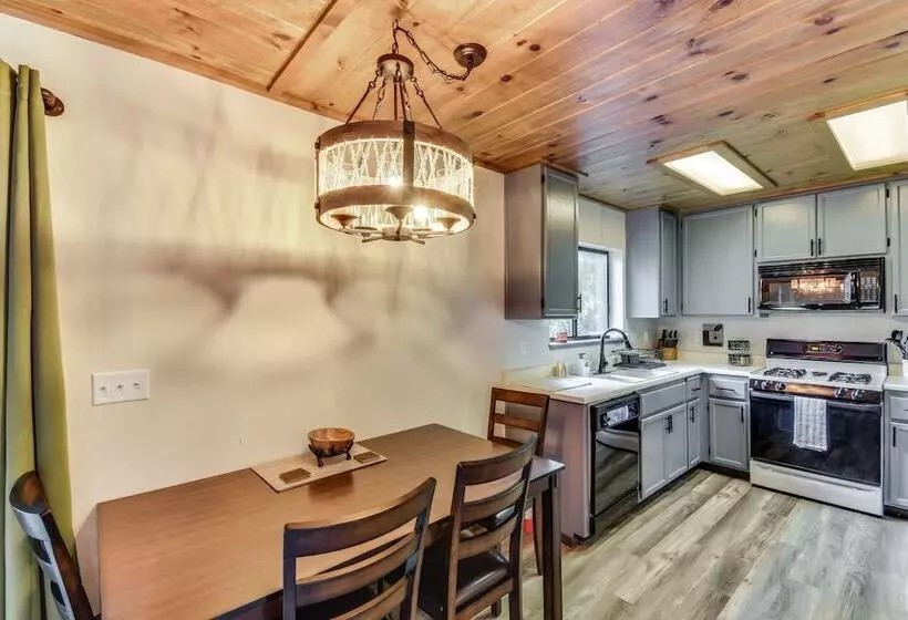 2 Mi To Mi Wuk Village: Cabin W/ Large Deck