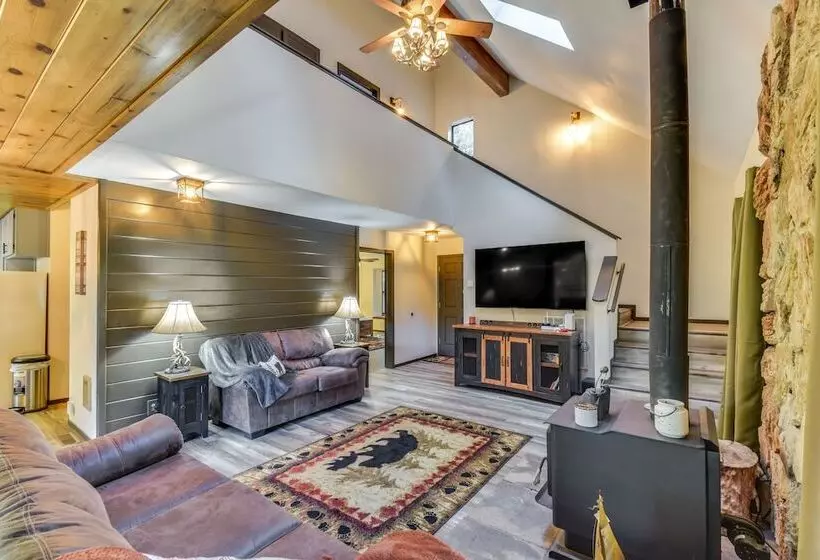 2 Mi To Mi Wuk Village: Cabin W/ Large Deck