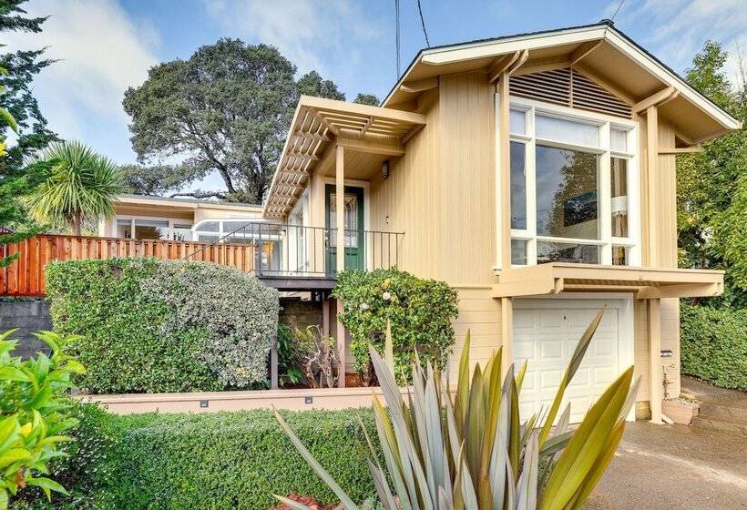 Mill Valley Home: 5 Mi To Golden Gate Bridge!