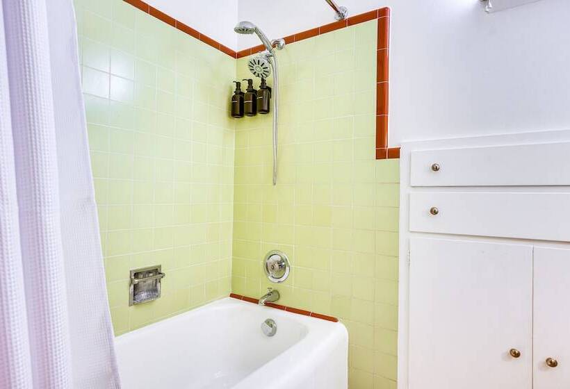 Mill Valley Home: 5 Mi To Golden Gate Bridge!