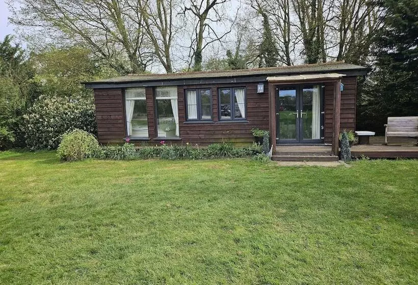 Remarkable 1 Bed Cabin In Dunmow