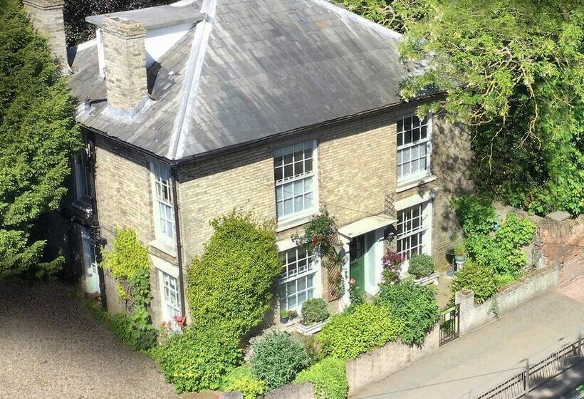 إقامة Georgian House In Billericay   Quirky & Homely