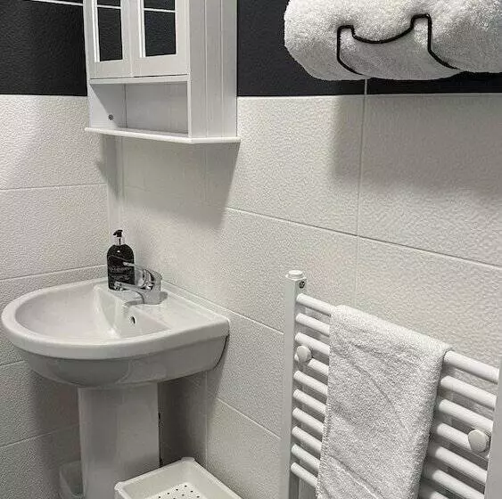 Residenssi Modern 2 Bed Near Turf Moor Football Stadium