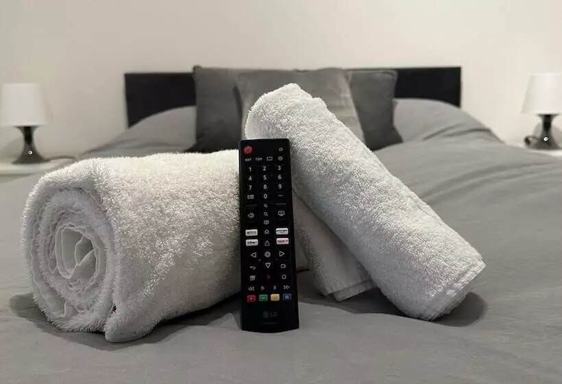 Residenssi Modern 2 Bed Near Turf Moor Football Stadium