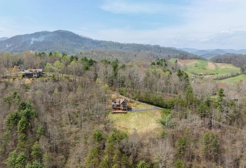 Silver Spoon By Avantstay Hot Tub, Views, Billiards Group Retreat