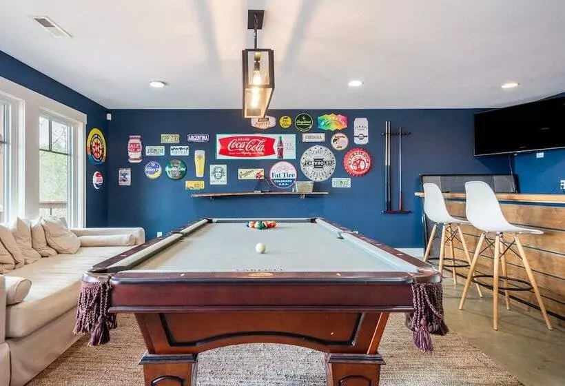 Silver Spoon By Avantstay Hot Tub, Views, Billiards Group Retreat