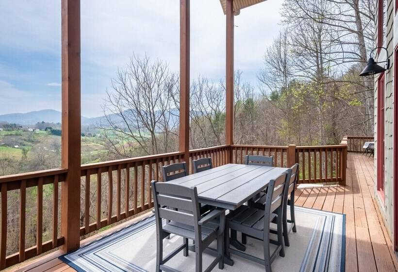 Silver Spoon By Avantstay Hot Tub, Views, Billiards Group Retreat