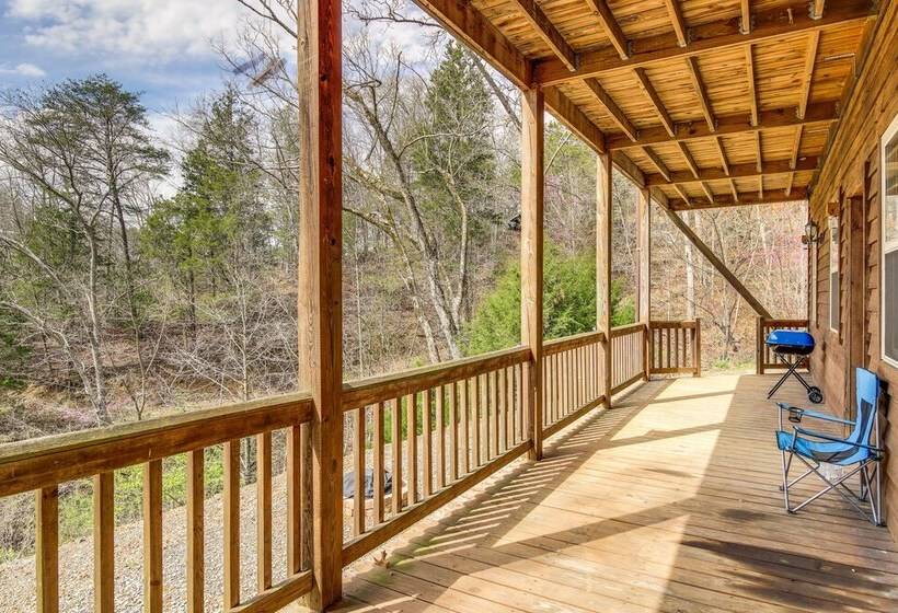 Waterfront Dandridge Cabin, 24 Mi To Pigeon Forge!