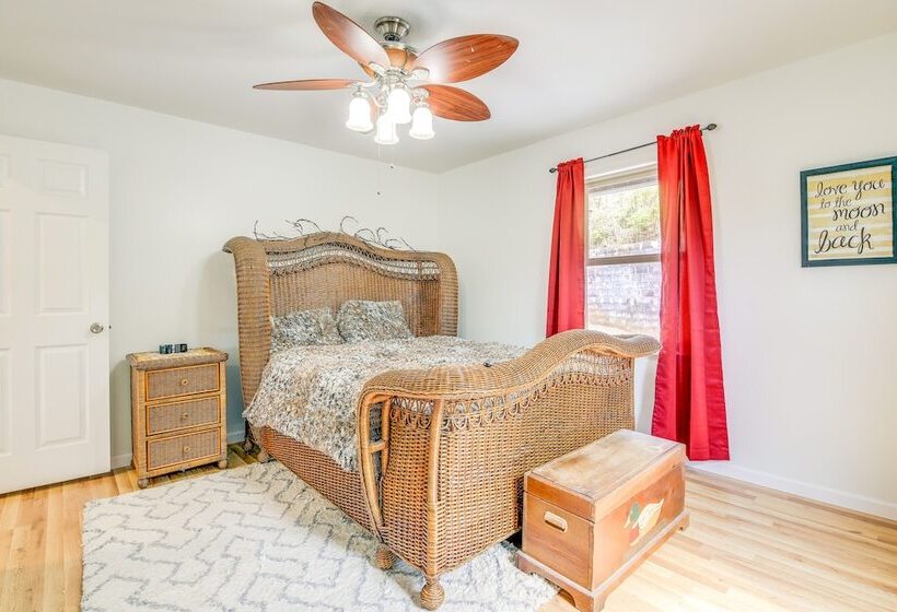 Waterfront Dandridge Cabin, 24 Mi To Pigeon Forge!