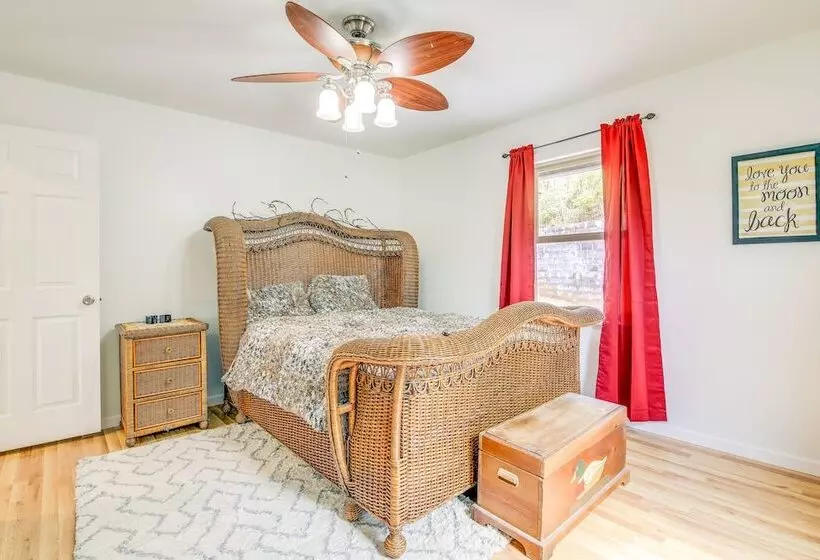 Waterfront Dandridge Cabin, 24 Mi To Pigeon Forge!