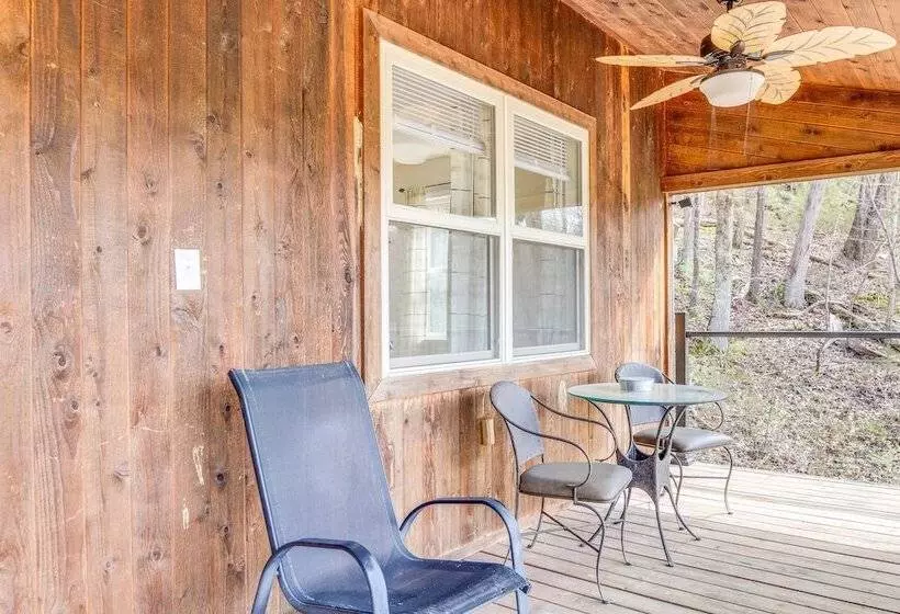 Waterfront Dandridge Cabin, 24 Mi To Pigeon Forge!