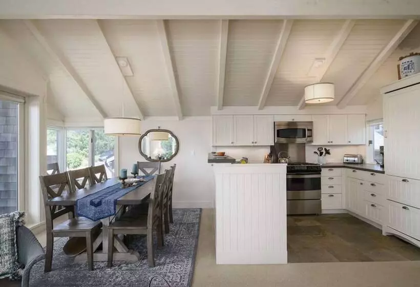 Chapman Cove By Avantstay Gorgeous Beach Bungalow W/ Sauna