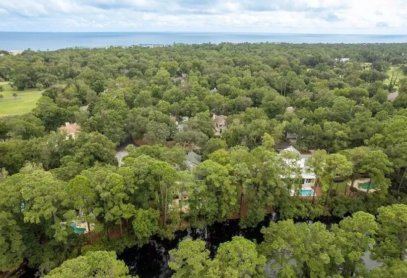 Hilton Lagoon By Avantstay Designer Home W/ Luxe Pool In Hilton Head
