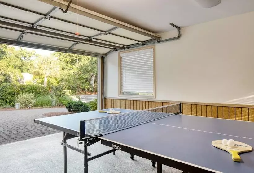 Hilton Lagoon By Avantstay Designer Home W/ Luxe Pool In Hilton Head