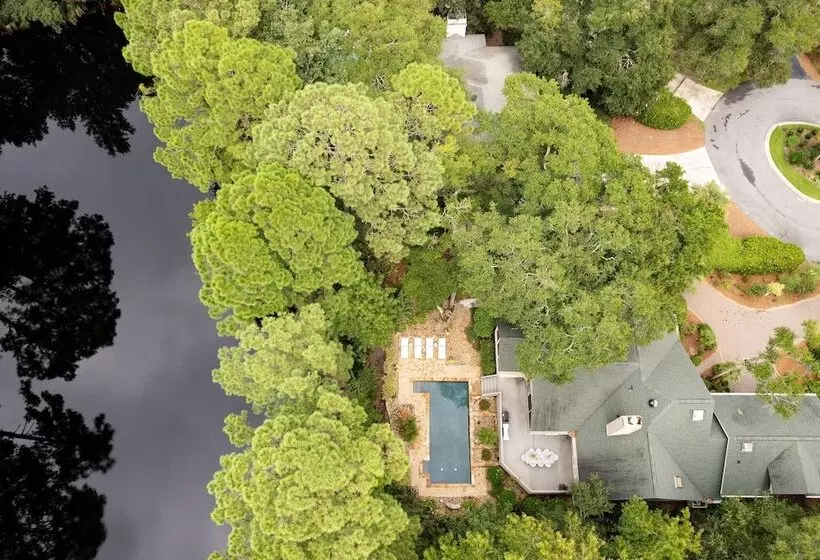 Hilton Lagoon By Avantstay Designer Home W/ Luxe Pool In Hilton Head