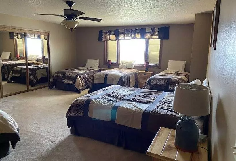 Hotelli Horseshoe Bay Lodge