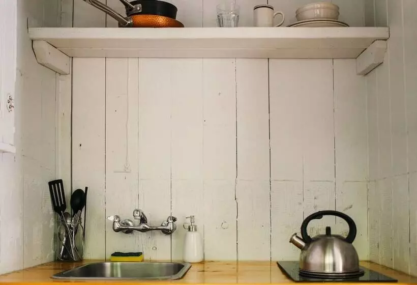 Hotelli Johnson S Beach Cabins And Campground