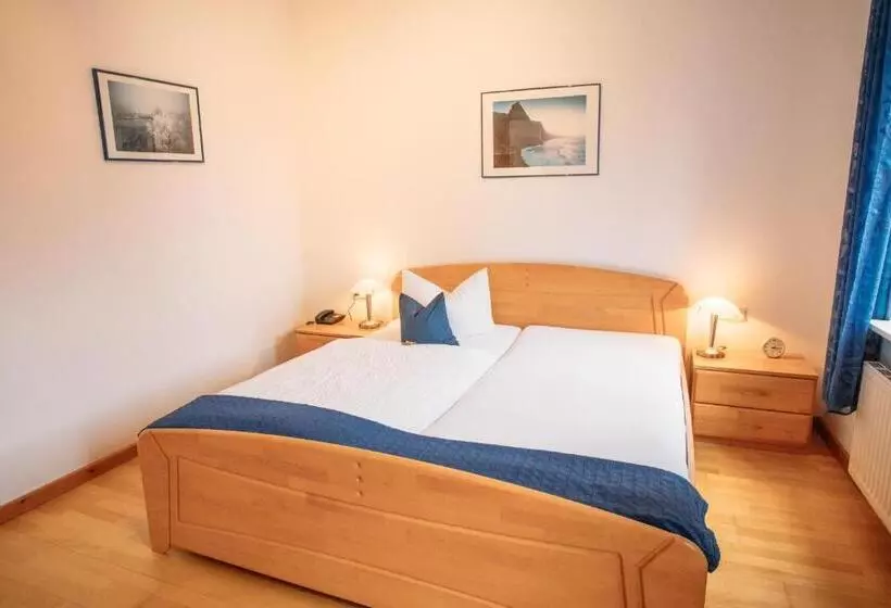 Hotelli Zum König Von Griechenland