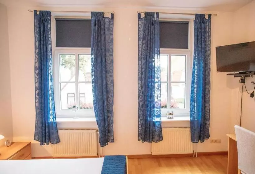 Hotelli Zum König Von Griechenland