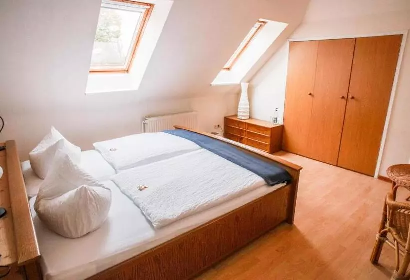 Hotelli Zum König Von Griechenland