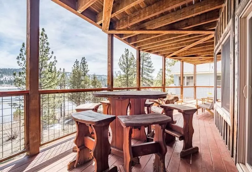 Lakefront Lodge By Avantstay Lakefront Cabin W/ Hot Tub