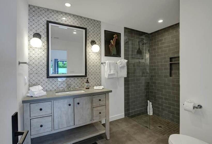 Palo Verde By Avantstay Lush Garden Home With Mountain View Pool & Bbq! Permit#4791