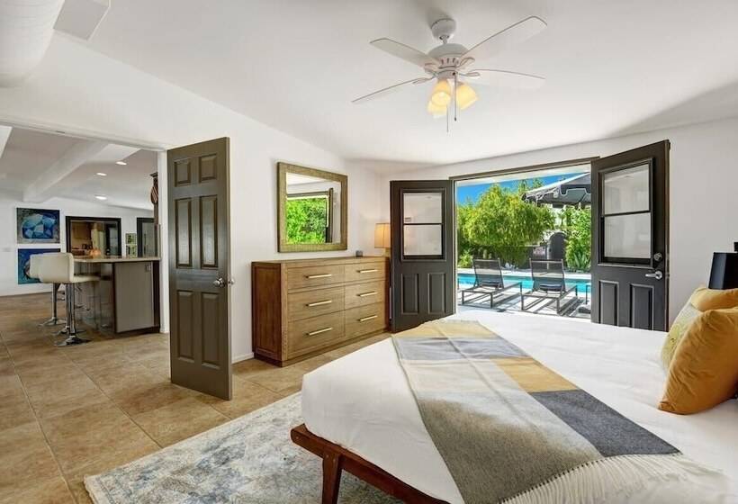 Palo Verde By Avantstay Lush Garden Home With Mountain View Pool & Bbq! Permit#4791