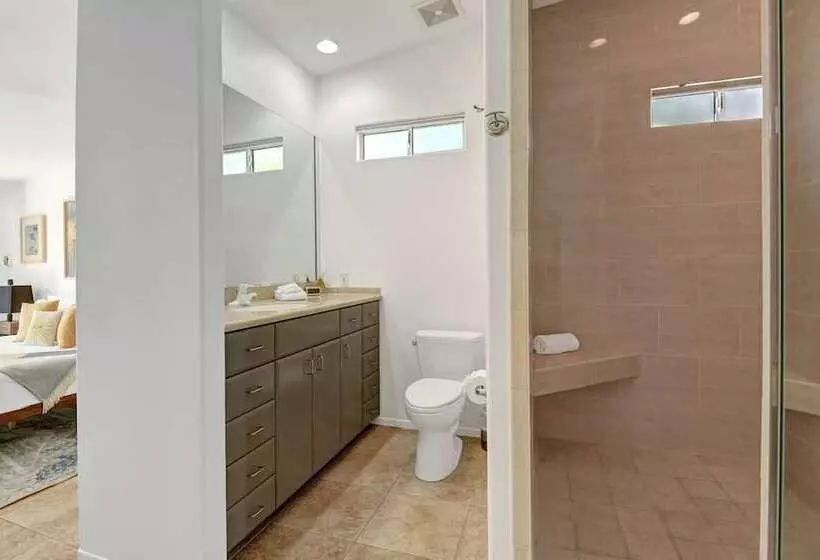 Palo Verde By Avantstay Lush Garden Home With Mountain View Pool & Bbq! Permit#4791