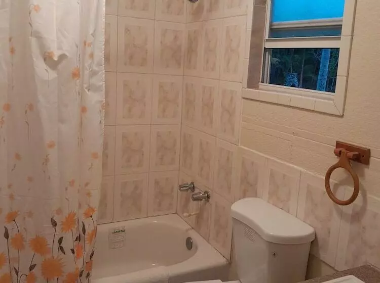 Paradise Creek Cottages