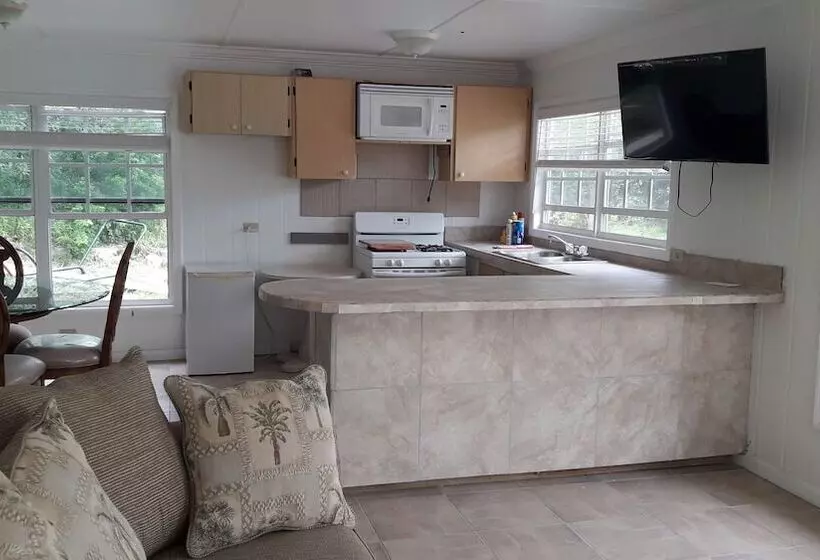 Paradise Creek Cottages