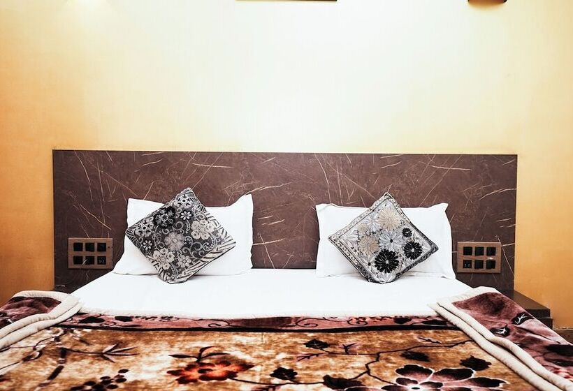 Hôtel Dwarka Resort