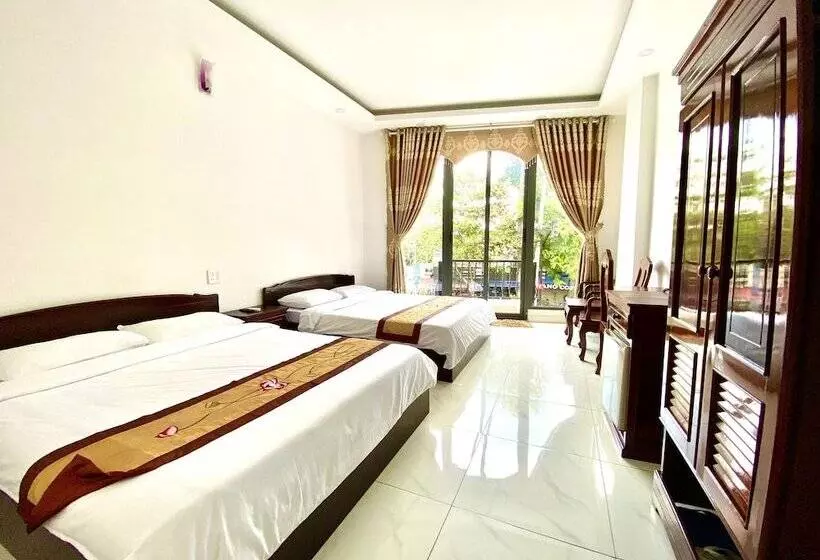 هتل Phuong Nam Sa Dec