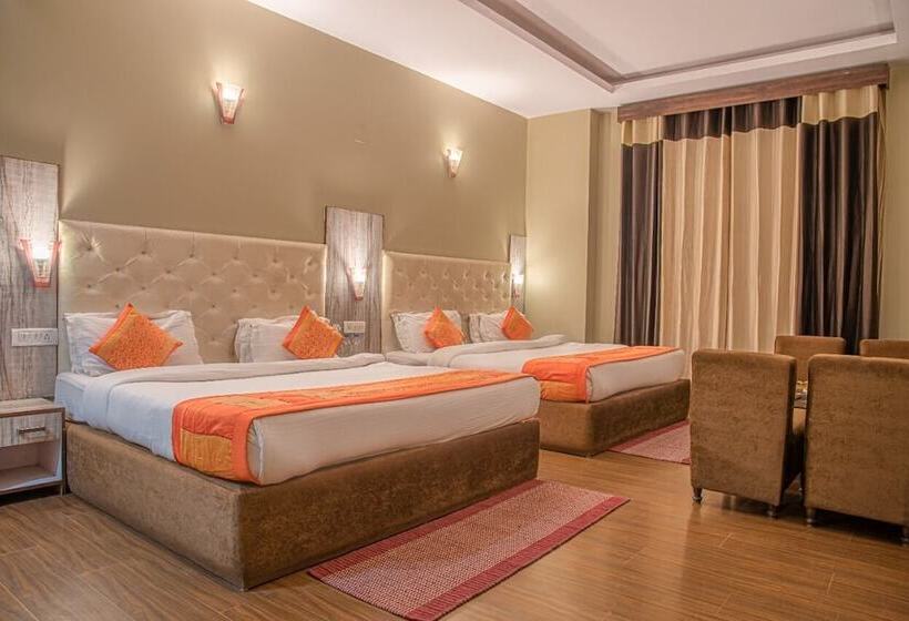 Hotel The Grand Madhushala Shimla